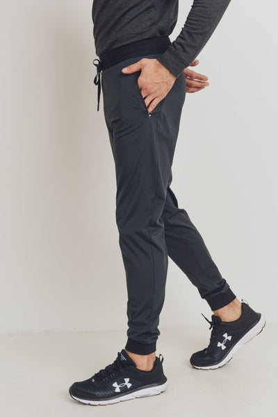 Men’s Sleek Cuffed Joggers